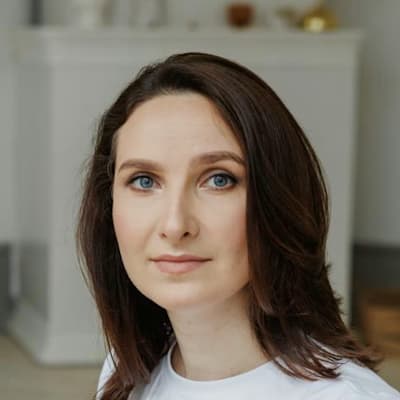 Елена Лавринович