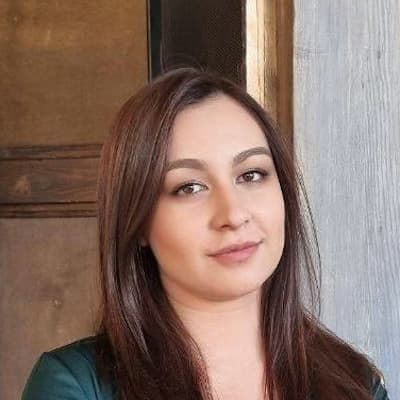 Гузаль Назарова