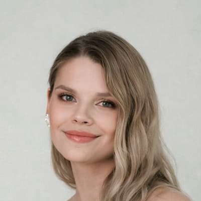 Ксения Малова