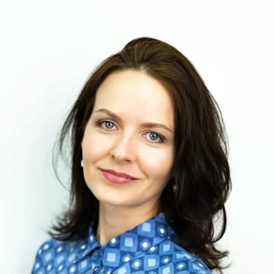 Марина Сахарова