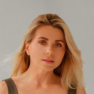 Наталья Попова​​