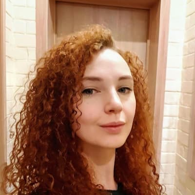 Вера Манохина​​