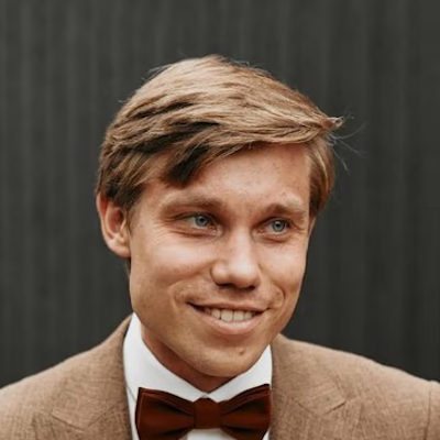 Михаил Никитин